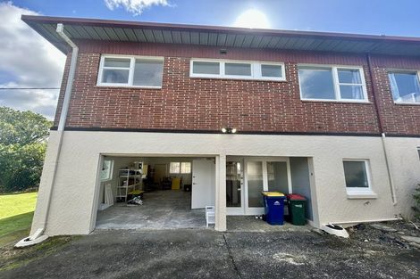 Photo of property in 1/5 Braemar Road, Castor Bay, Auckland, 0620