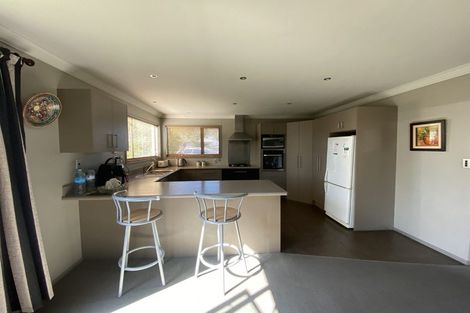 Photo of property in 6 Calder Place, Winton, 9720