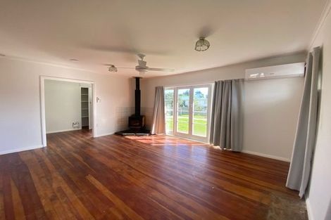 Photo of property in 26 Sutton Crescent, Papakura, 2110