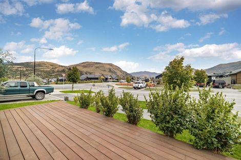 Photo of property in 83 Jack Hanley Drive, Jacks Point, Queenstown, 9371