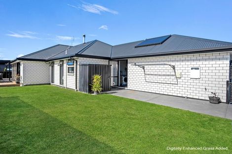 Photo of property in 17 Aroha Street, Pegasus, 7612