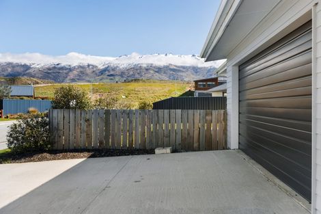 Photo of property in 4 Parkburn Lane, Mount Pisa, Cromwell, 9383