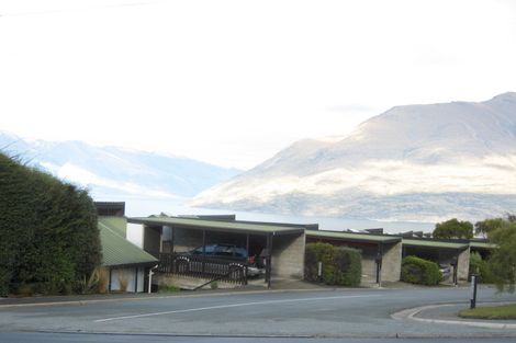 Photo of property in Alpine Meadows Apartments, 135x Fernhill Road, Fernhill, Queenstown, 9300