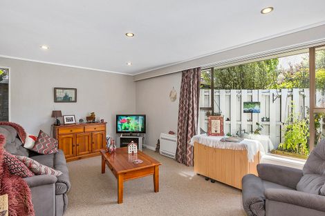 Photo of property in 32 Hargest Crescent, Saint Kilda, Dunedin, 9012