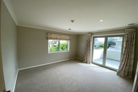 Photo of property in 5/235 Devonport Road, Tauranga, 3110