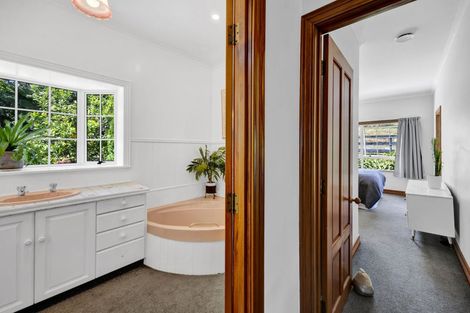 Photo of property in 58 Atkinson Road, Hurworth, New Plymouth, 4371