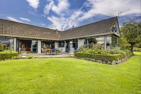 Photo of property in 326 Hatuma Road, Waipukurau, 4281