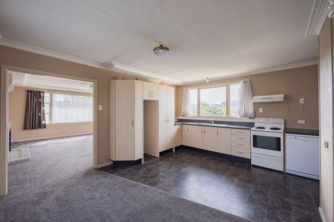 Photo of property in 43 Stuart Street, Holmes Hill, Oamaru, 9401