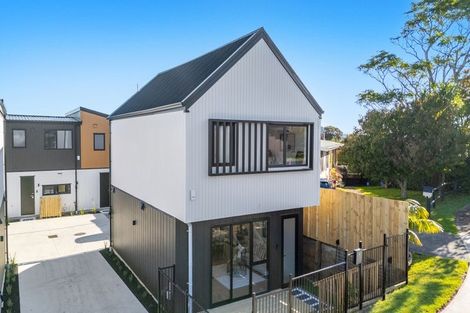 Photo of property in 6b Rosina Place, Pakuranga, Auckland, 2010