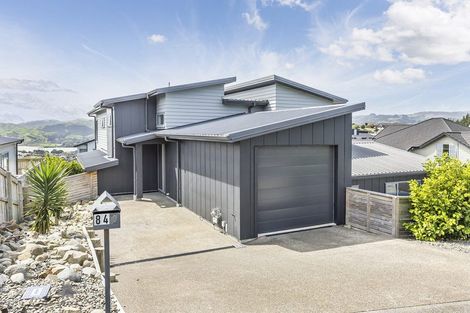 Photo of property in 84 Endeavour Drive, Whitby, Porirua, 5024