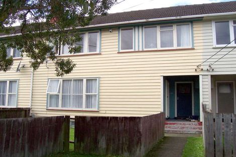 Photo of property in 108 Whites Line East, Waiwhetu, Lower Hutt, 5010