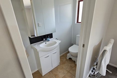 Photo of property in 63 Katerini Grove, Papamoa Beach, Papamoa, 3118