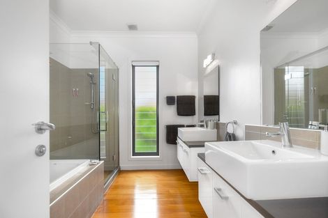 Photo of property in 35 Barrington Drive, Huntington, Hamilton, 3210