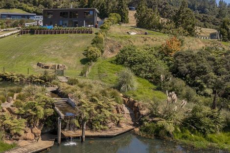 Photo of property in 40 Spikes Way, Whitianga, 3510