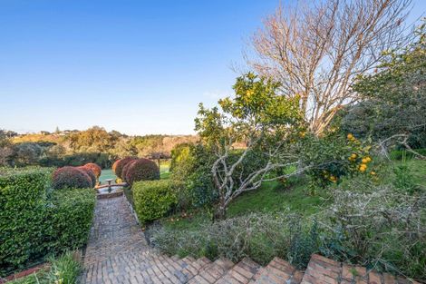 Photo of property in 281 Point View Drive, Shamrock Park, Auckland, 2016