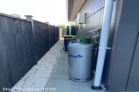 Photo of property in 2d Pinero Place, Bucklands Beach, Auckland, 2014