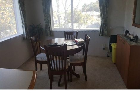 Photo of property in 2 Melia Place, Stanmore Bay, Whangaparaoa, 0932