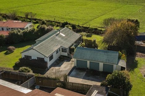 Photo of property in 9 Mcclean Place, Ngatea, 3503