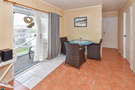 Photo of property in 20 Rukumoana Place, Clendon Park, Auckland, 2103