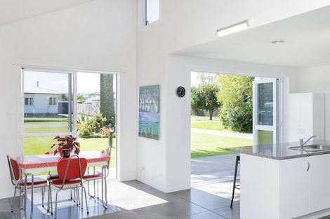 Photo of property in 8 Parker Street, Elgin, Gisborne, 4010