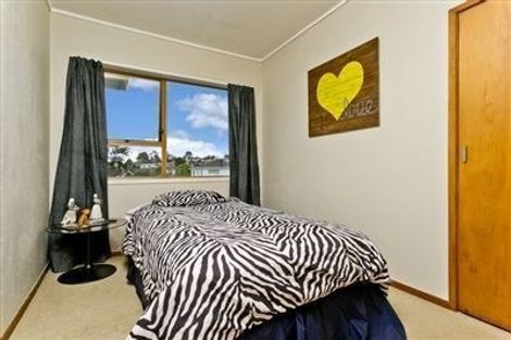 Photo of property in 6 Camrose Place, Glenfield, Auckland, 0629