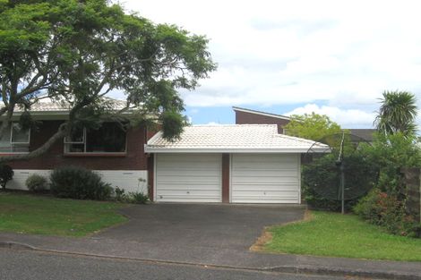 Photo of property in 2/44 James Evans Drive, Northcote, Auckland, 0627