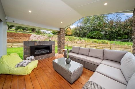 Photo of property in 59 Parrs Road, Hurworth, New Plymouth, 4371