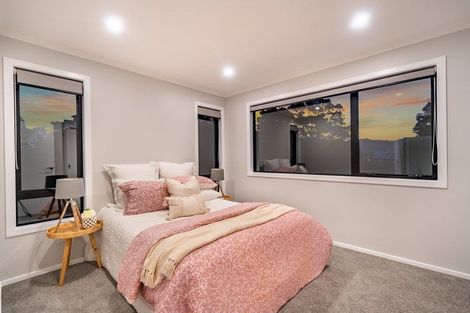 Photo of property in 84 Mawai Hakona Drive, Wallaceville, Upper Hutt, 5018