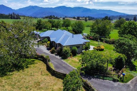 Photo of property in 92 Packard Road, Motupipi, Takaka, 7183