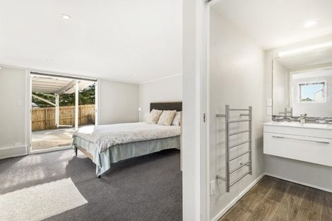 Photo of property in 1/58 James Street, Bayview, Auckland, 0629