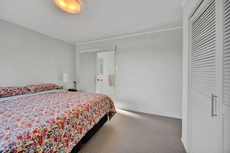 Photo of property in 217 Carrington Street, Vogeltown, New Plymouth, 4310