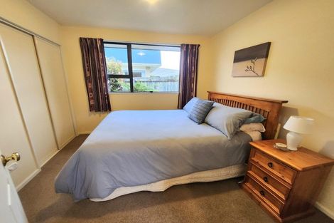 Photo of property in 6 Kenilworth Road, Oamaru North, Oamaru, 9400