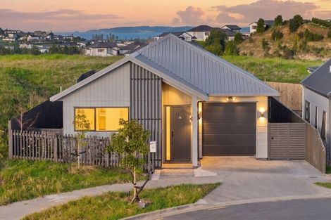 Photo of property in 98 Huanui Drive, Wainui, 0992