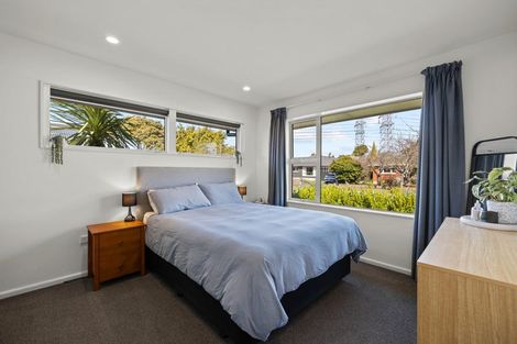 Photo of property in 6 Kingsgate Place, Burnside, Christchurch, 8053