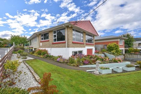 Photo of property in 35 Kennedy Road, Fairfield, Dunedin, 9018