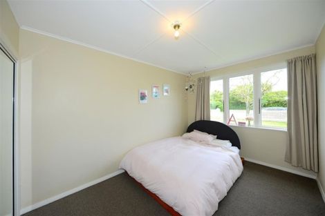 Photo of property in 26 Bateman Avenue, Bryndwr, Christchurch, 8053