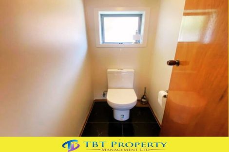 Photo of property in 1/22 Boundary Road, Blockhouse Bay, Auckland, 0600
