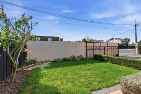 Photo of property in 6 Kahu Road, Riccarton, Christchurch, 8041