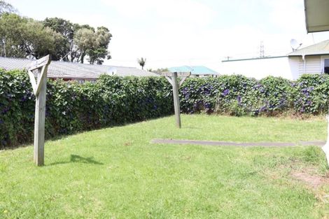 Photo of property in 19 Driver Road, Mangere East, Auckland, 2024