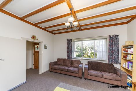 Photo of property in 39 Honore Drive, Linton, Palmerston North, 4472