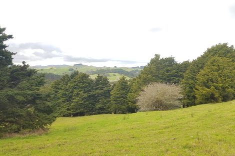 Photo of property in 504b Wairere Road, Maungaturoto, 0571