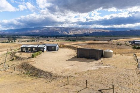 Photo of property in 77 Leaning Rock Road, Springvale, Alexandra, 9393