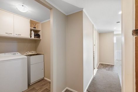 Photo of property in 103 Larnach Road, Vauxhall, Dunedin, 9013