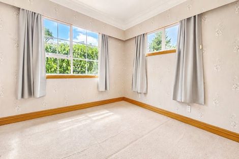 Photo of property in 21 Waipuia Place, Greenhithe, Auckland, 0632