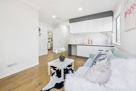 Photo of property in 93 Tir Conaill Avenue, Flat Bush, Auckland, 2019
