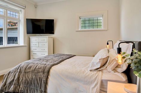 Photo of property in 1 Malone Road, Waterloo, Lower Hutt, 5011