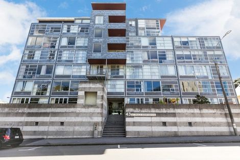 Photo of property in St Pauls Apartments, 7/43 Mulgrave Street, Thorndon, Wellington, 6011