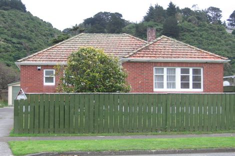 Photo of property in 45 Compton Crescent, Taita, Lower Hutt, 5011