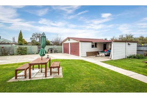 Photo of property in 64 Main North Road, Woodend, 7610