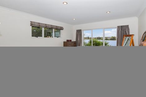 Photo of property in 7a Gills Avenue, Papakura, 2110